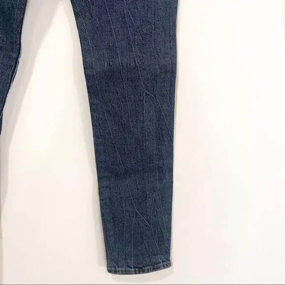 Y2K Gap Slim Straight Vintage Classic Mom Jeans Mid rise medium acid wash - Picture 9 of 10